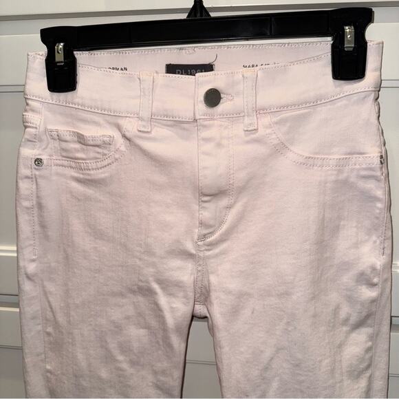 DL1961 Mara Instasculpt Straight Leg Ankle Jeans in Rose Lychee 26 - Picture 4 of 9